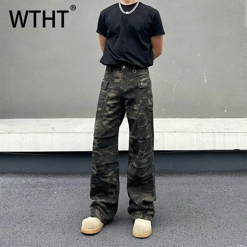 

WTHT Fashion Men's Camouflage Pockets Cargo Denim Pants Vintage American Style Loose Wide Leg Jeans Male 2025 Autumn 2A1549