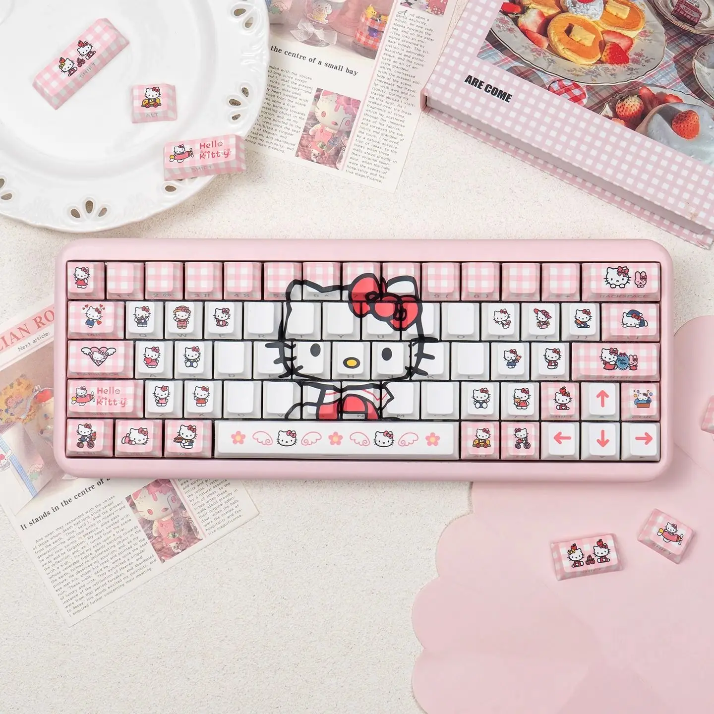 

Anime Hello Kitty Mechanical Keyboard Keycaps Side Translucent Cartoon Pink PBT Dye Sublimation OEM Wooting Mecha Gaming Kawaii