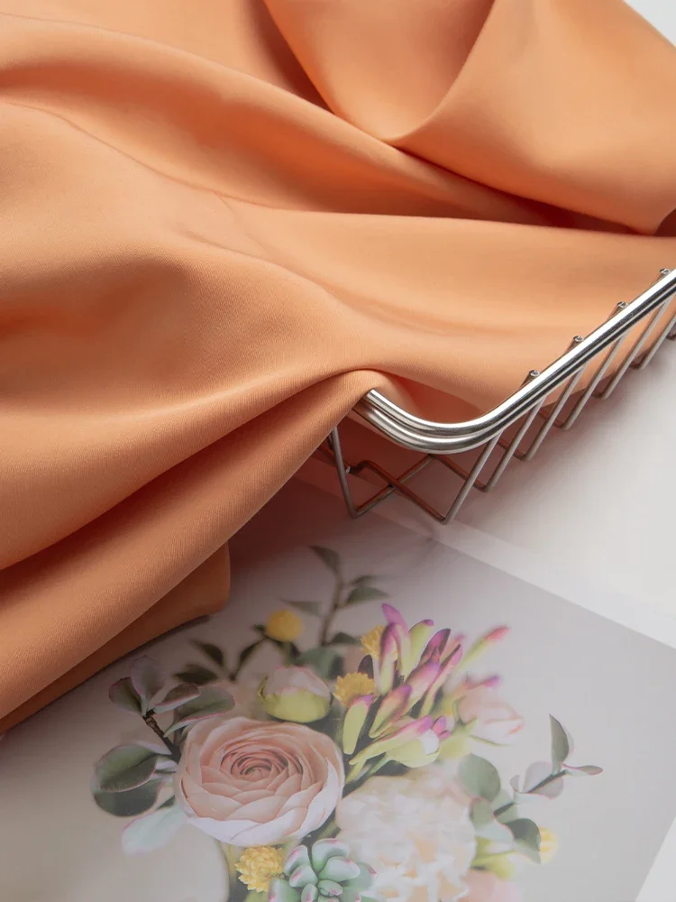 Kain berkualitas tinggi Poplin katun polos dengan Meter untuk gaun piyama Hanfu jahit mengkilap tipis lembut tekstil anti-keriput merah muda