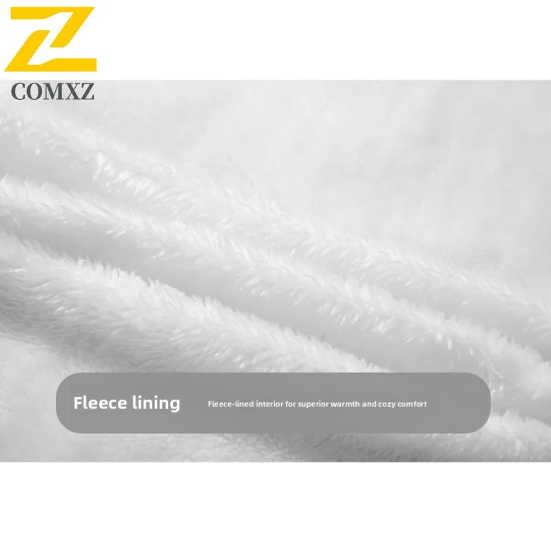 เสื้อแจ็คเก็ตผู้ชาย COMXZ รุ่นเทรนดี้ สีพื้น หนา กันลม เหมาะสำหรับตั้งแคมป์ ปิกนิก ฤดูหนาว บุใย 2025 เสื้อโค้ทสไตล์สตรีทแวร์สำหรับเดินทาง