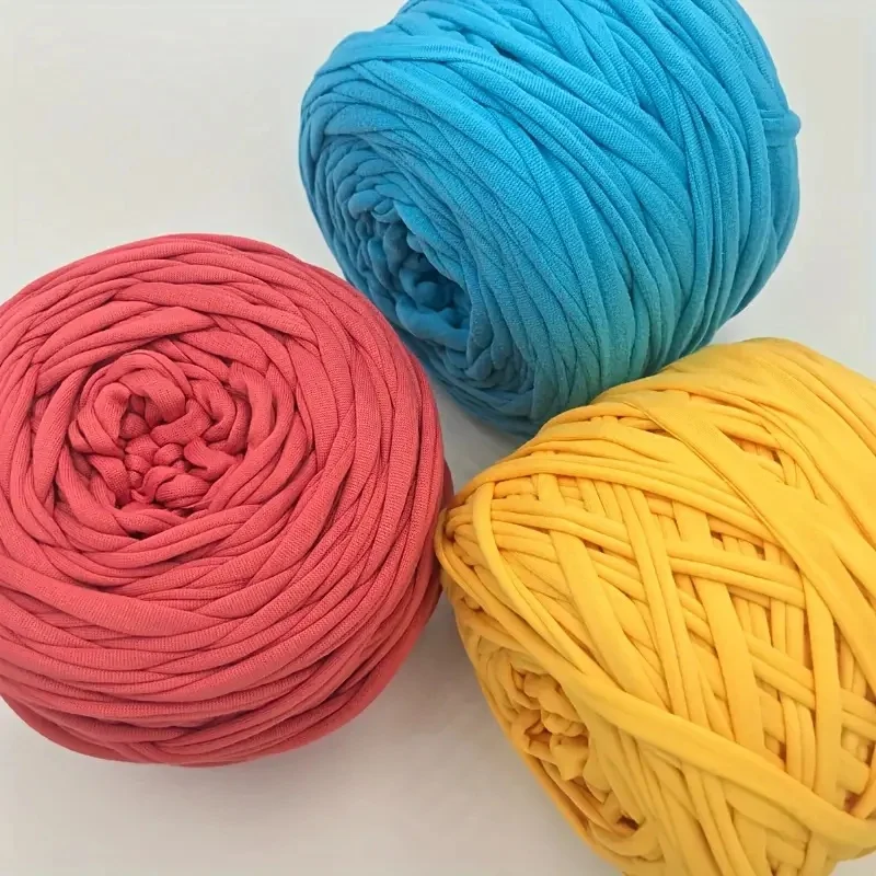 1pc 2cm Wide T-shirt Yarn,Woven Fabric Knitted Yarn 200g Yarn ,For Hand Made DIY Bags, Blankets, Cushions, Dolls