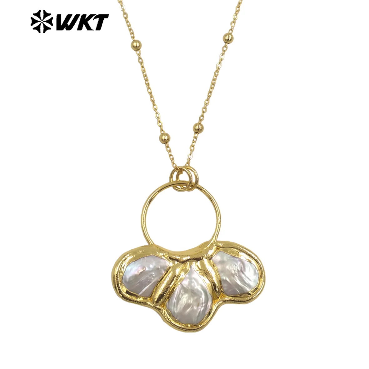 WT-JN298 Popular New Products With 18K Gold Plated Natural Freshwater Pearl Shell Shaped Pendant Necklace Jewelry For Women