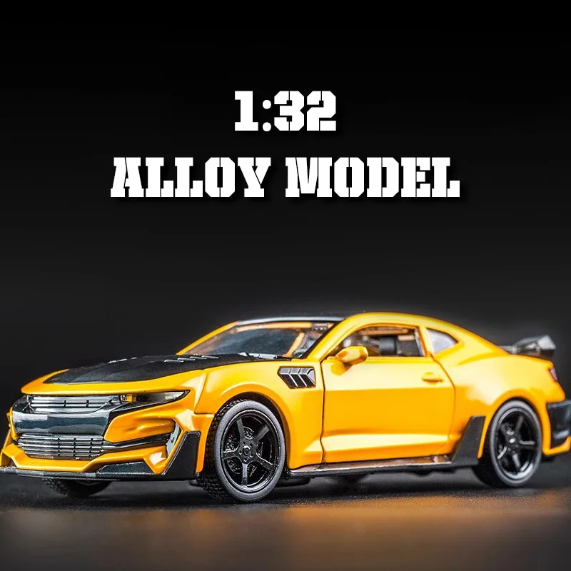 

1:32 Cool Bumblebee Alloy Model, Simulated Sound And Light, Strong Return Force, Exquisite Desktop Ornaments, Christmas Gifts