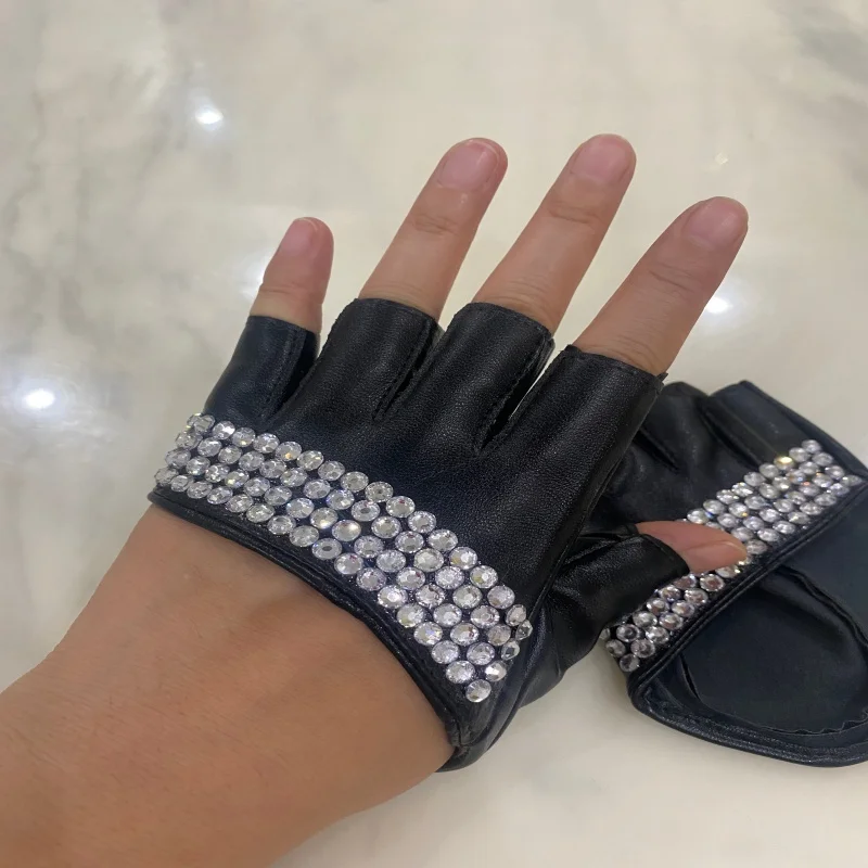luvas-femininas-de-moda-meio-dedo-em-couro-pu-com-strass-luvas-masculinas-sem-dedos-estilo-hip-hop-personalizadas-diy