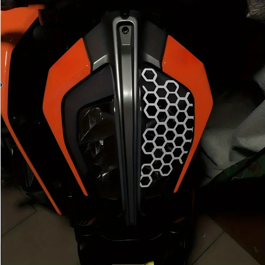 

1PC Waterproof PVC Honeycomb Sticker for Motorcycle Windshield & Fuel Tank - Scratch Resistant Cover, Sun Protection Decal