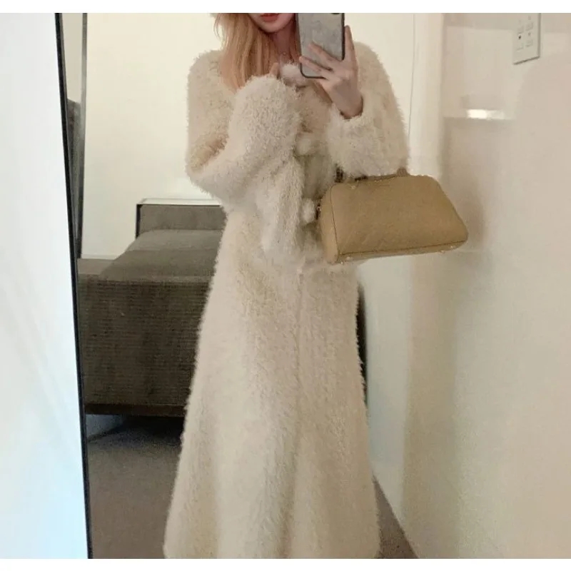 

Dairy-style Outfit Set - Cute Girl Style Plush Hooded Coat for Winter Plus High-waisted Full-length Long Skirt Set