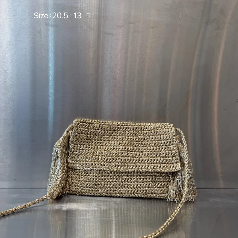 

Новые модные женские сумки с кисточками, плетеные вручную, вязаные крючком, через плечо, в стиле бохо, пляжные, с клапаном