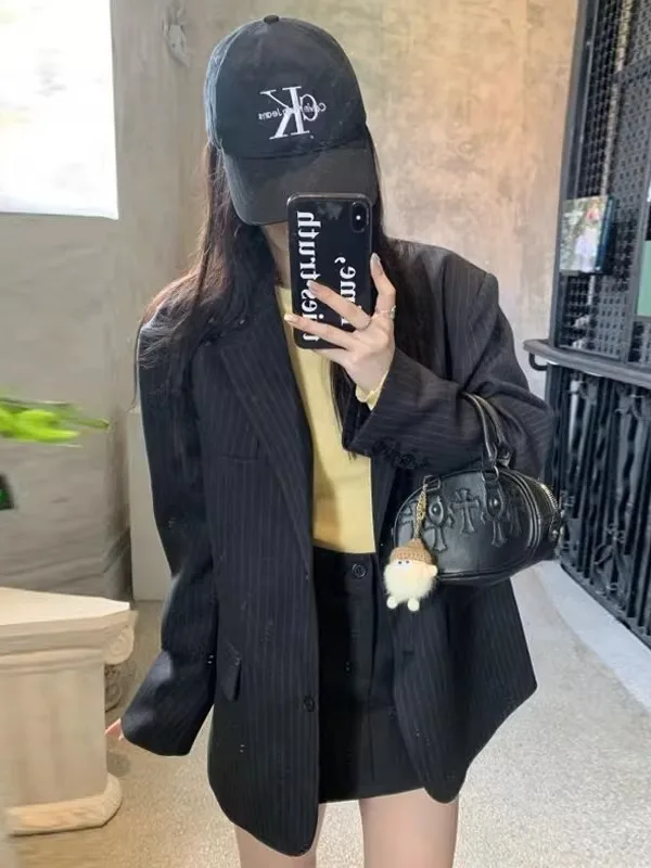 

Ele Bla Stripe Women's Suit Jaet Casual Loose Faion Outerwear Autumn 2025 New Sle Commute Wind Polyester Fiber