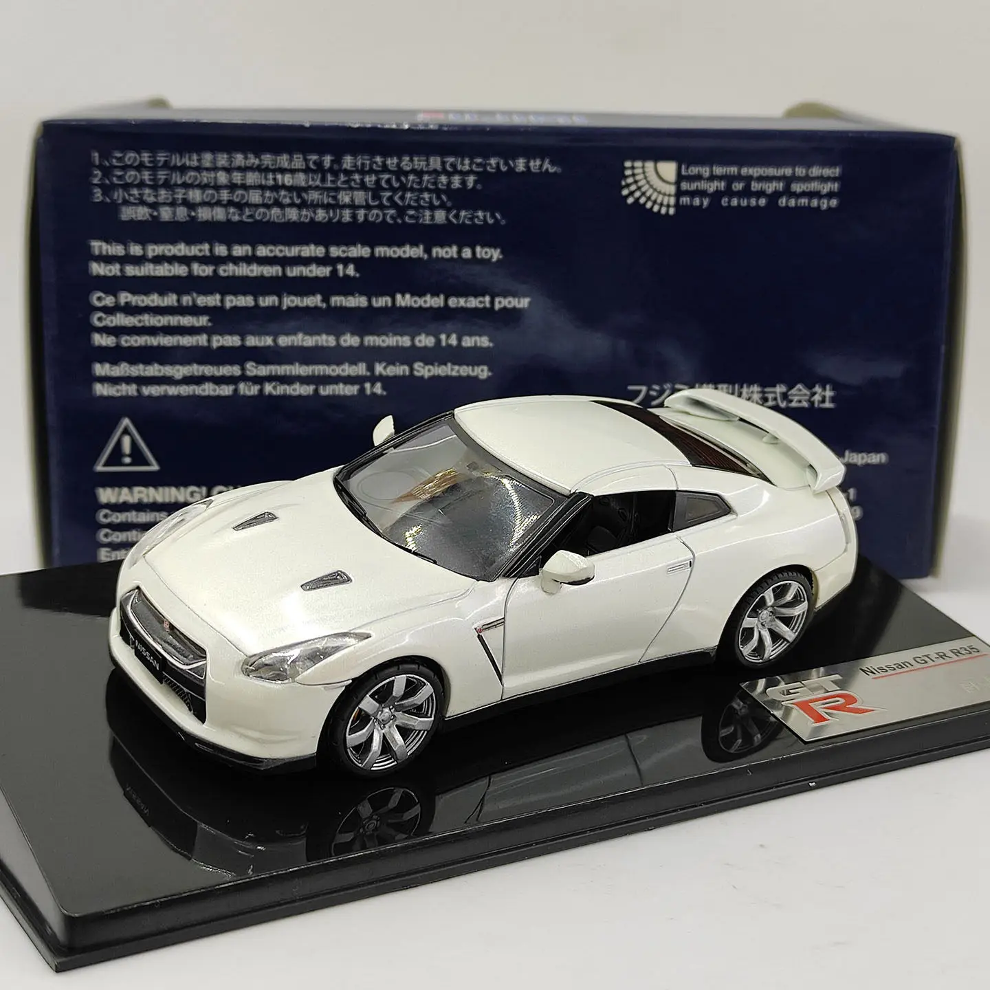 Diecast Fujimi 1:43 Scale Gt-r R35 Alloy Car Model