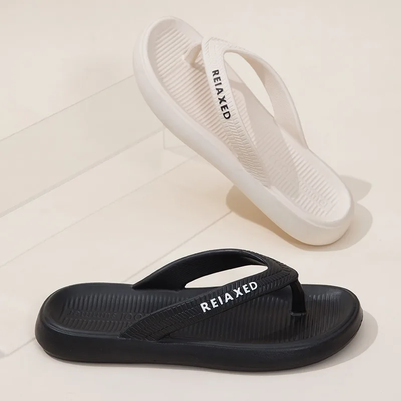 Summer New Couples Flip-flops, Thick-soled Soft-soled Sandals, Men's and Women's Fashionable Seaside Beach Slippers