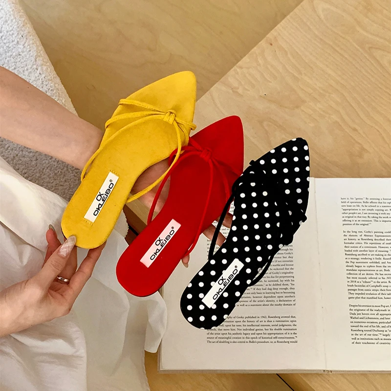 

Красные женские шлепанцы-вьетнамки, летние сандалии с острым носком, повседневные тапочки, желтые туфли для женщин 2026