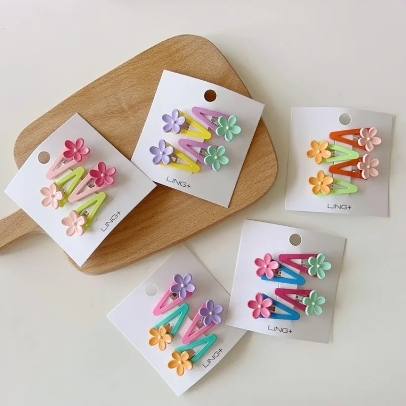 

4PCS New Triangle Flower Bead Hair Clips Sweet Color Matching Bangs Side Hairpin Women Daily DIY Hair Accessories