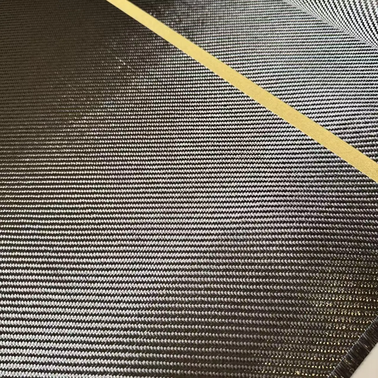 [Qualität A+] 3K 240gsm Echtes Kohlefasergewebe, Kohlefaserstoff 2x2 Twill, 40'/100cm Breite, Geeignet für Fahrräder, Motorräder, Autos, Angelruten – Detail 7