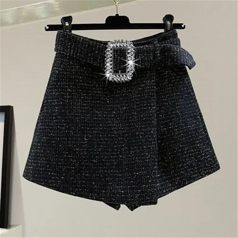 

New High Waist Tweed Shorts Women Casual Loose Ladies Fashion Spring Autumn Slim Button Shorts All-match