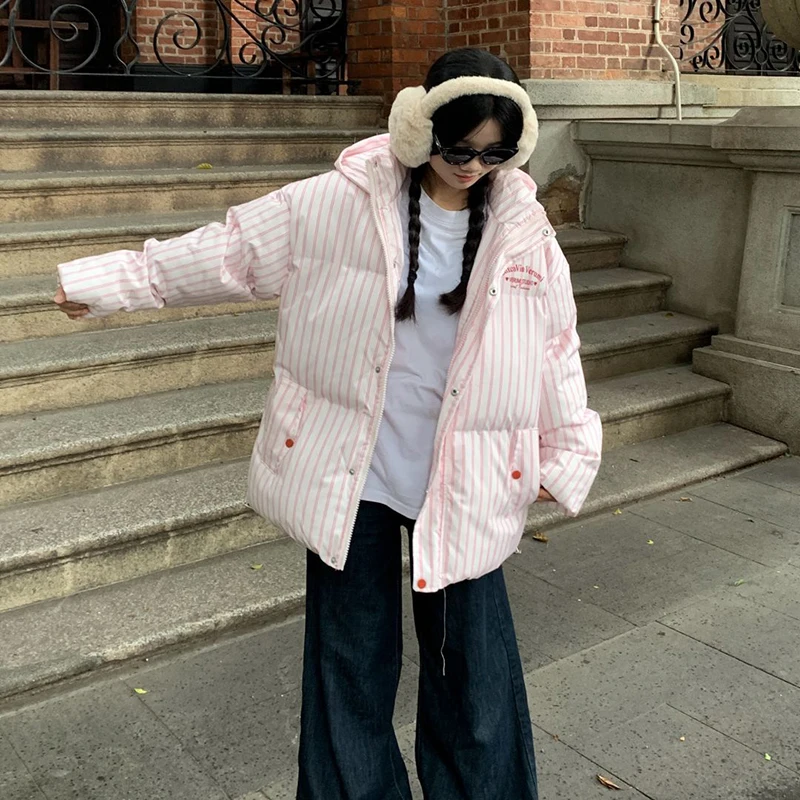 معطف مخطط دافئ بقلنسوة 2025 موضة جديدة معطف نسائي مبطن من القطن معطف شتوي فضفاض غير رسمي للنساء من القطن H763 #1