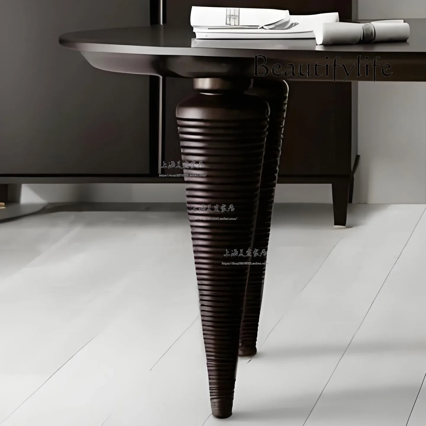 

BJ U Retro American Oval Solid Wood Dining Table French Medieval High-end Light Luxury Villa Restaurant Carving