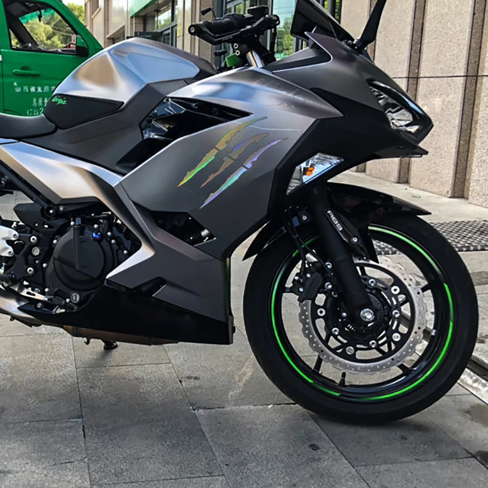 Pegatina Universal para coche y motocicleta, calcomanía de raya rayada con garra de monstruo, marcador reflectante impermeable, accesorios de decoración para motocicleta