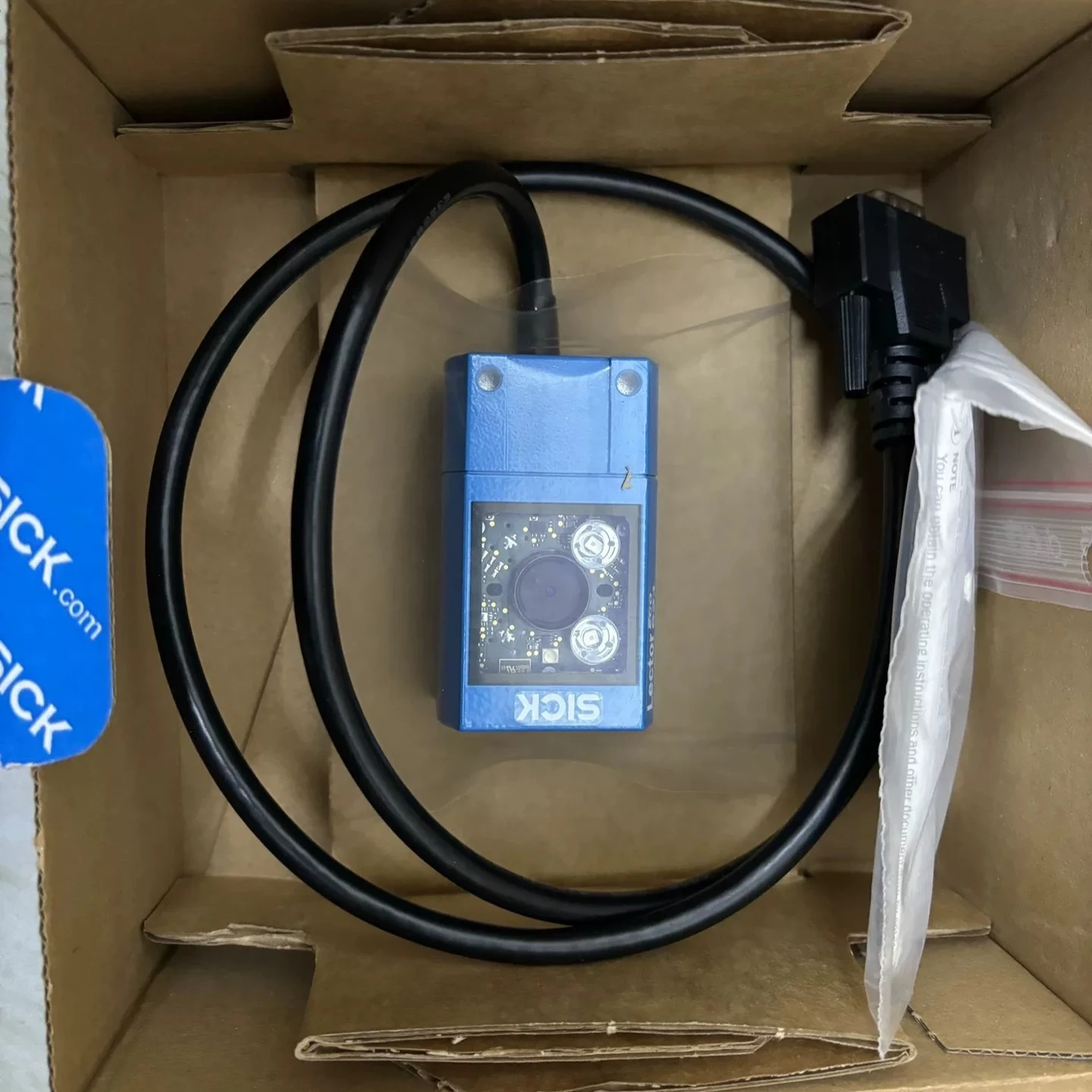 V2D621R-2MRLBE5 1085378 SICK New Original Scanner