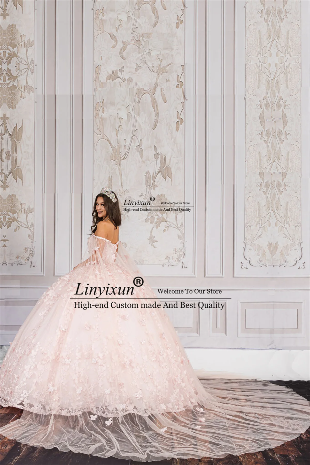 Baljurk Quinceanera Jurken Vlinder Bloemen Korset Sweet 16-jurk met cape Aangepaste spaghettibandjes Vestidos De 15 Años