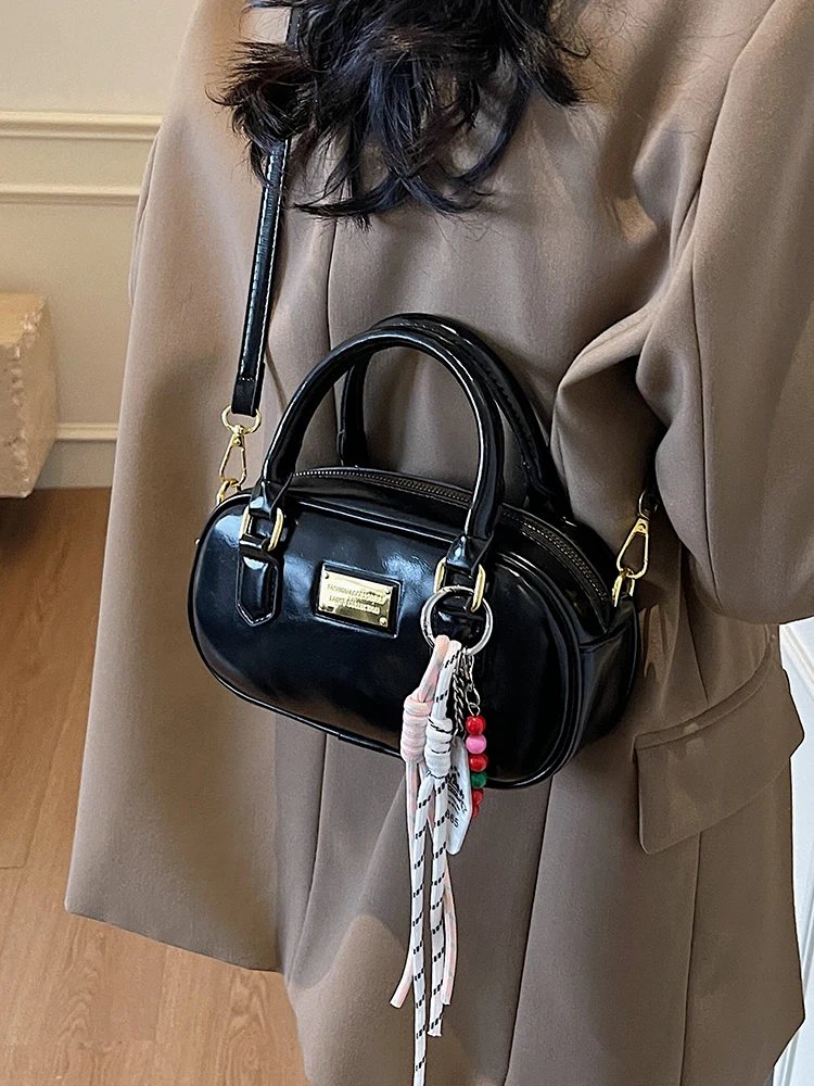 Женская сумка для боулинга в стиле ретро, новинка весны и лета 2025 года, сумка-мессенджер на одно плечо, высококачественная универсальная маленькая квадратная сумка