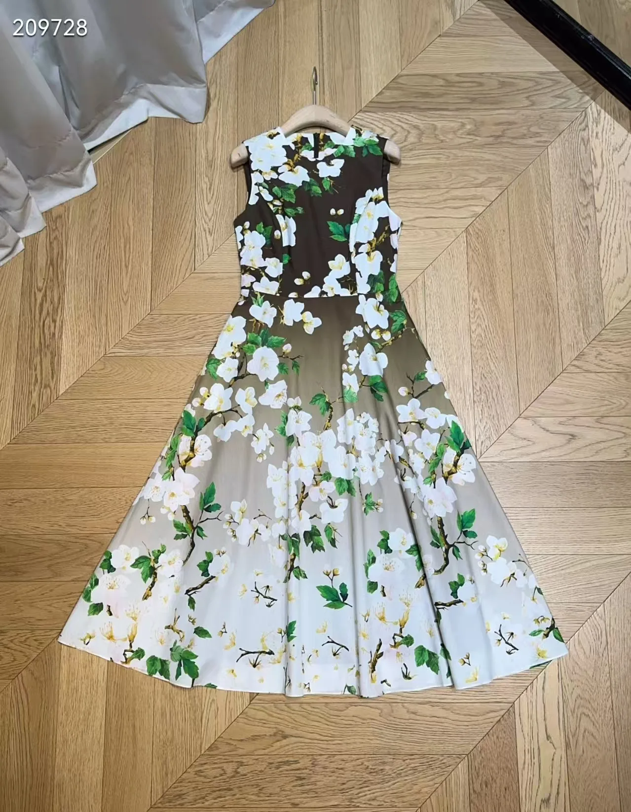 

Fashion women's dress 2025 Popular European Design party style women's Clothing