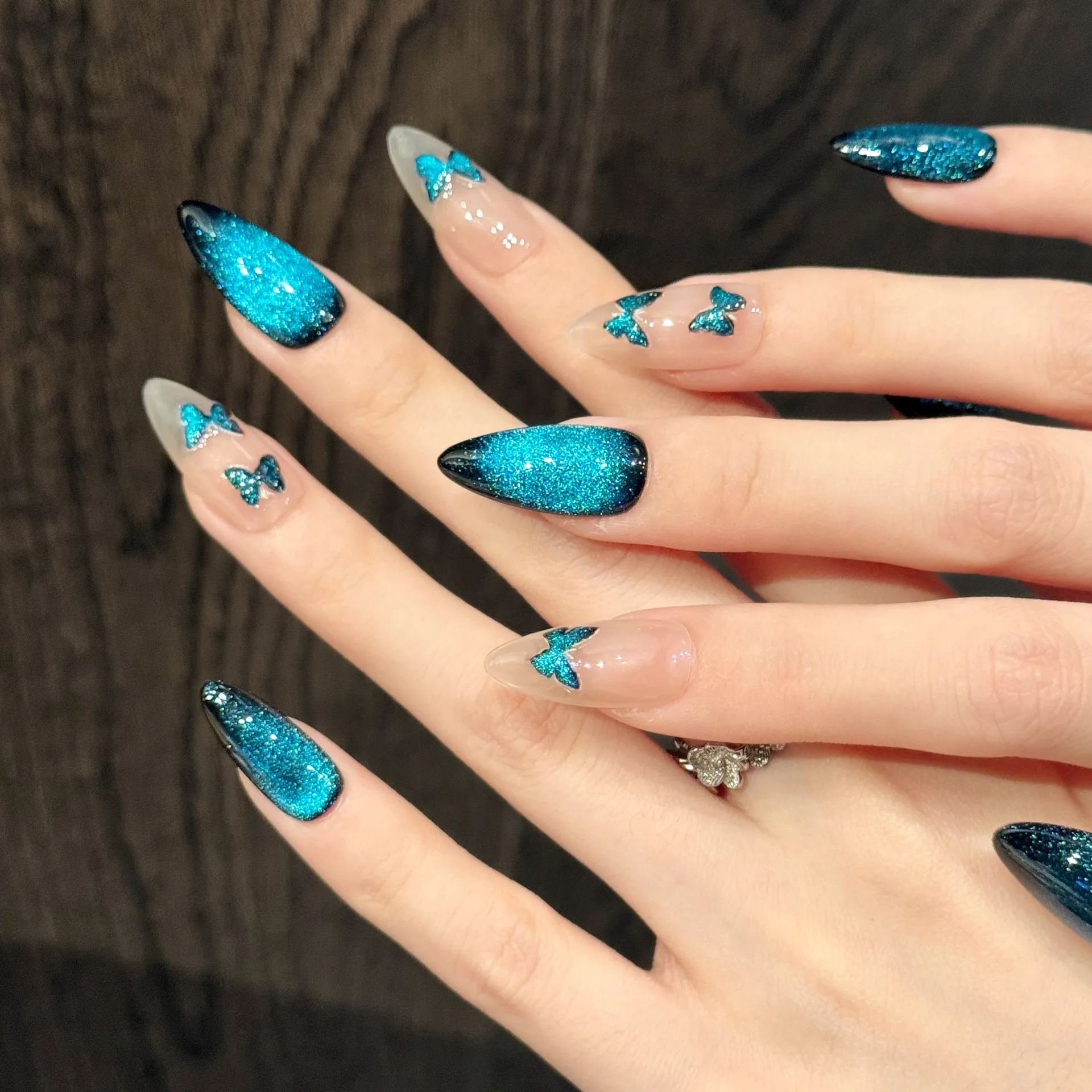 10 szt. Ręcznie Robione Sztuczne Paznokcie Motylkowe Niebieskie Kocie Oko Pełne Pokrycie Końcówki Paznokci Proste Krótkie Kwadratowe Sztuczne Paznokcie Do Noszenia Paznokcie Naklejane