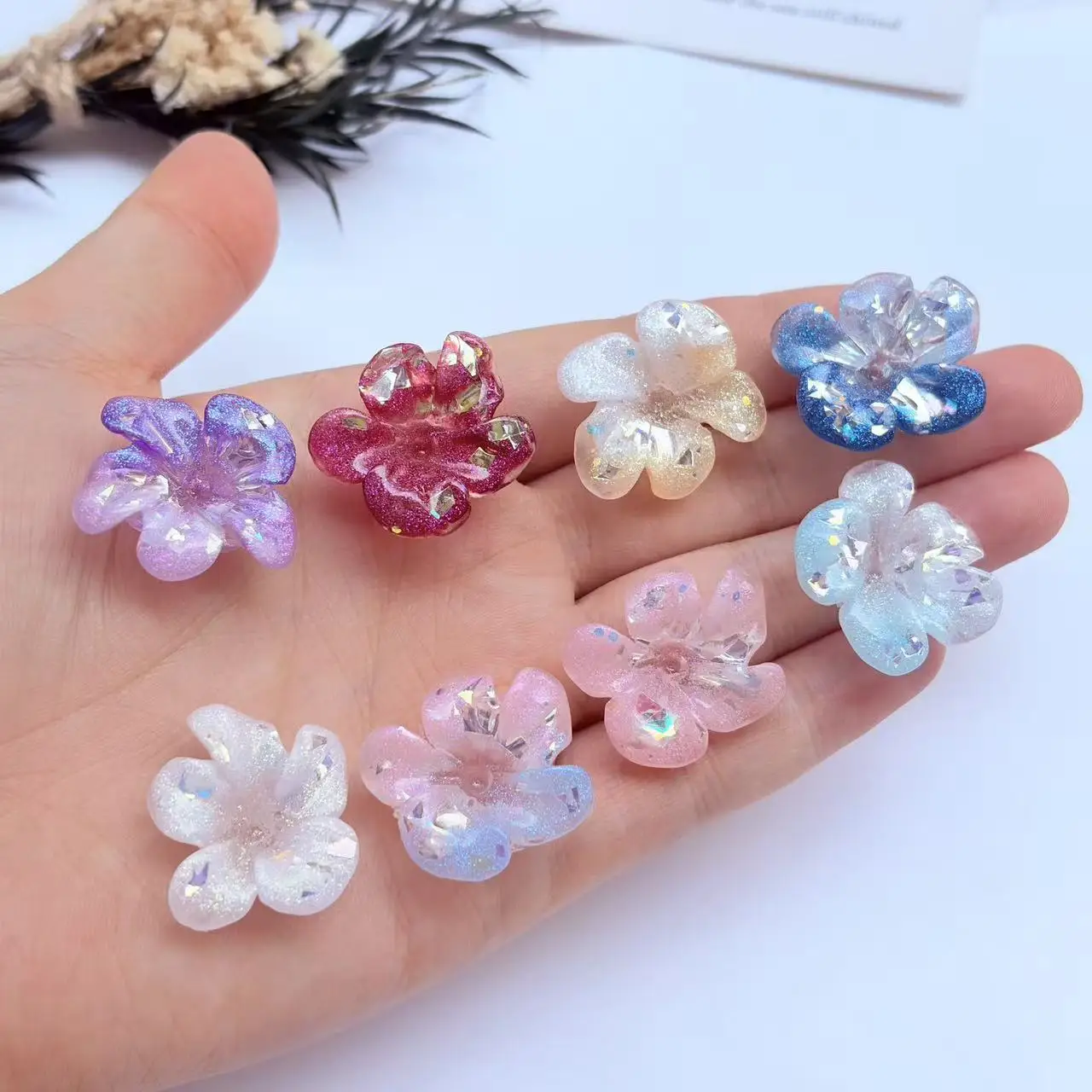 100PCS Five Petal Flowers 25MM luminous Five Petal Flower Resin Accessory DIY Handmade Material Decoration