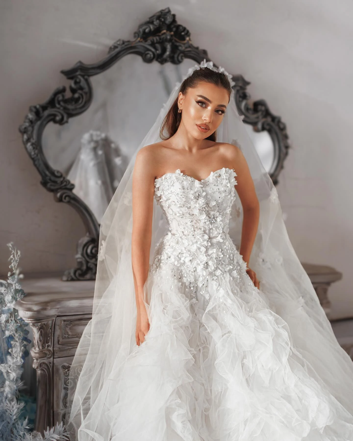 فساتين زفاف رائعة بدون حمالات مزينة بفساتين الزفاف ترتر كشكش ذيل الأميرة حورية البحر مخصصة فيستدوس دي نوفيا #2