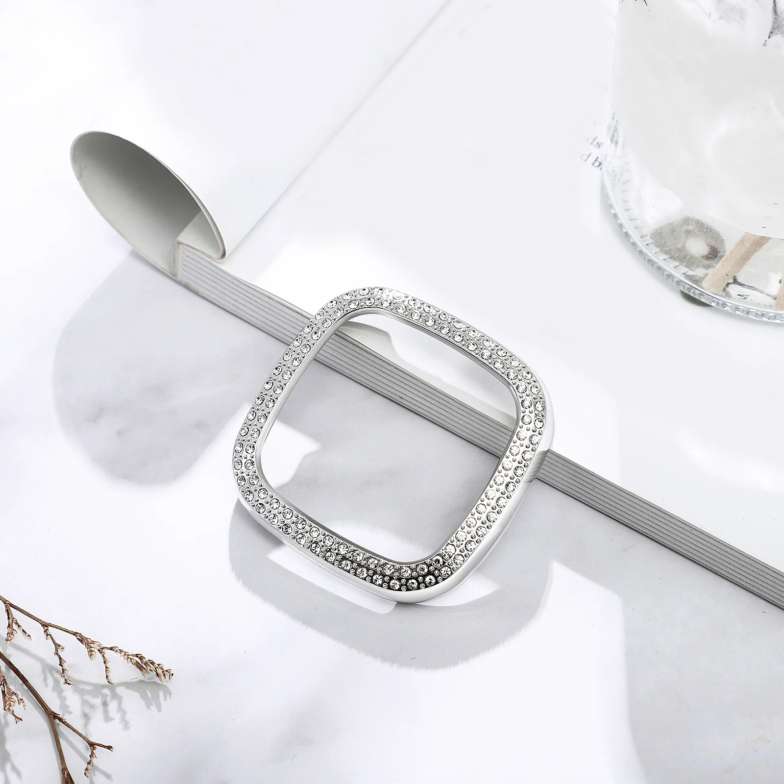 

Premium Electroplated Watch Case with Rhinestones Protection for 3 and Sense Scratch Resistant Waterproof Dustproof Luxury