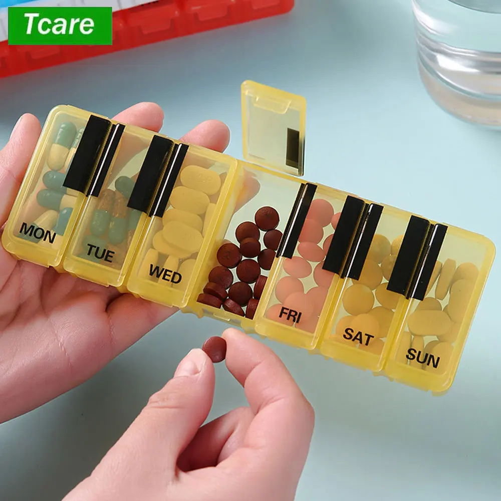 

Weekly Pill Organizer, 7 Days Daily Pills Box Case Easy To Open, Silkscreen Printed Medicine Container for Vitamins, Fish Oils