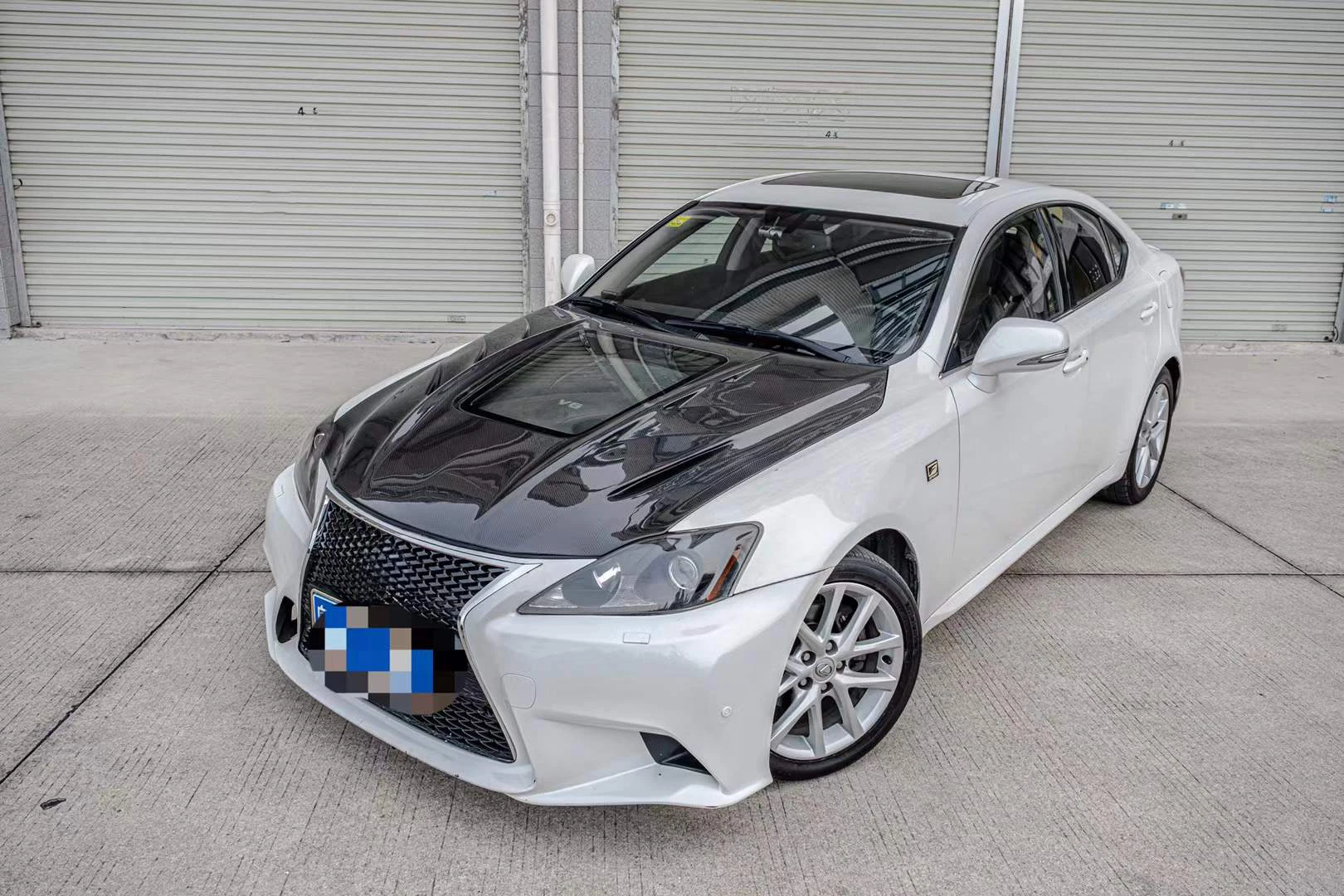 Car parts carbon fiber engine hood bonnet for Lexus IS IS250 IS300 ISF 2006 2007 2008 2009 2010 2011 2012