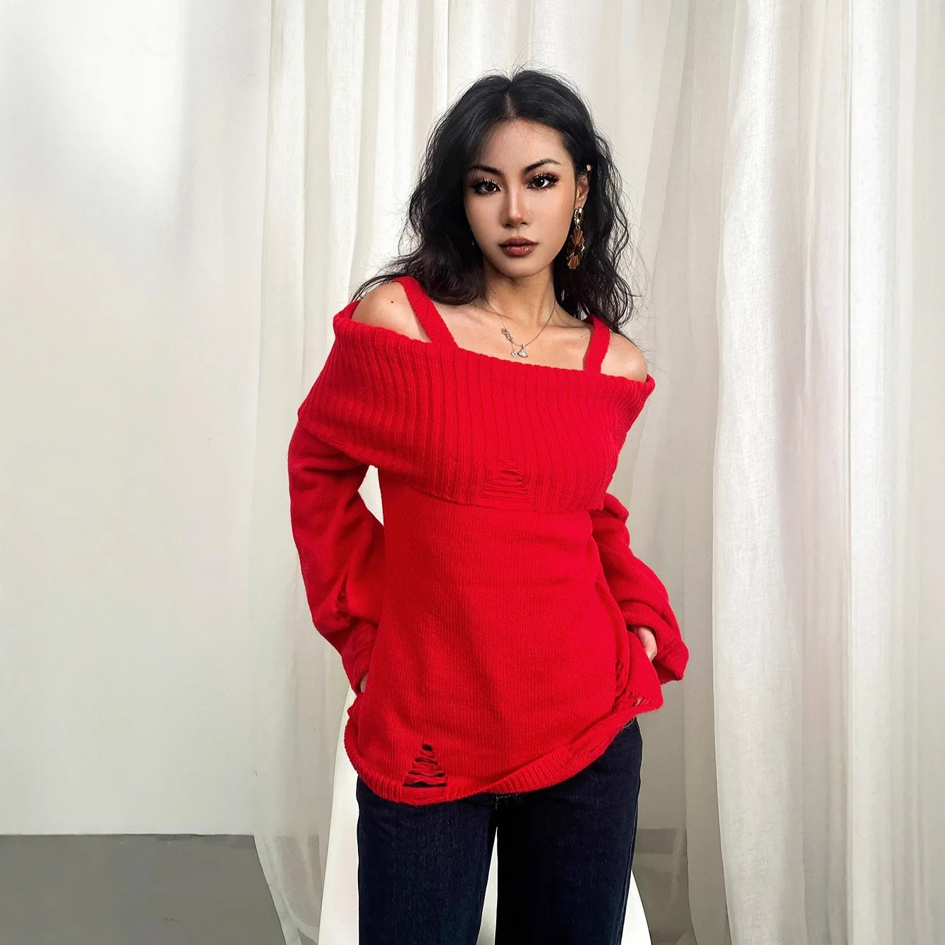 Elegant long sleeved camisole knitted sweater Off Shoulder Holes Long Sleeve Pollover Sweater Fashion Casual Chic Female Sweater