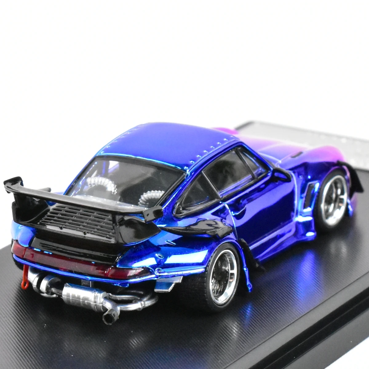 Street Weapon SW 1:64 911 993 RWB Diecast Model Car