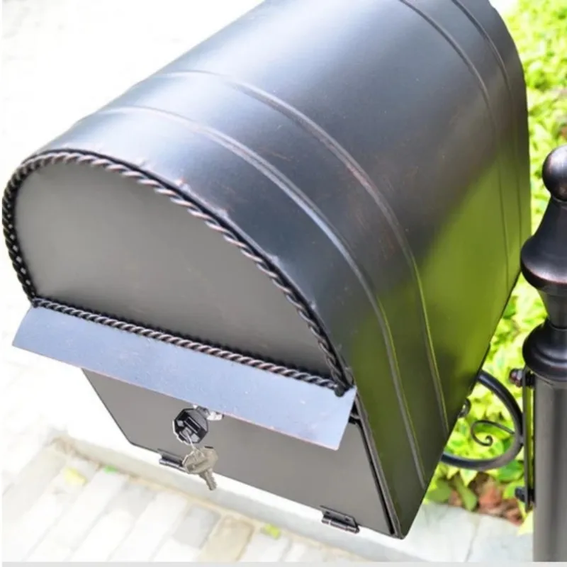 Metal Stand Mailbox For Villa Garden Park Outdoor Rust Resistant Postbox Retro Classic Newspaper Letter Box Post Mount Letterbox