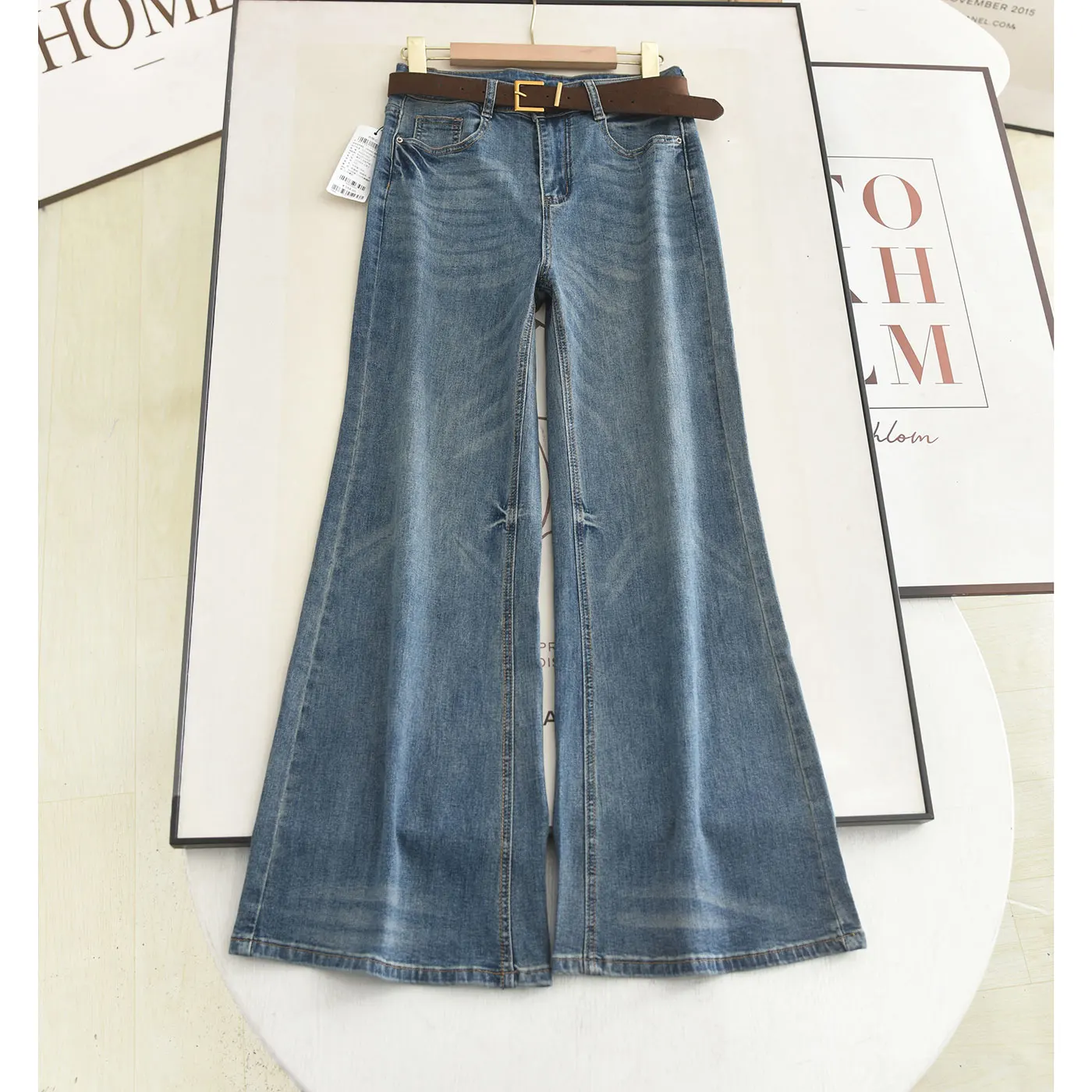 

High Waist Denim Jeans Women's Spring 2026 New Style Slimming Versatile Bell Bottoms with Belt Pocket Detail Loose Fit No Str...