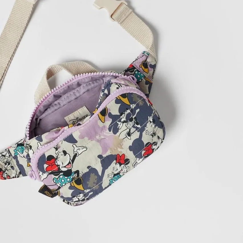 Disney saszetki biodrowe dla dzieci Mickey torby na klatkę piersiową śliczny portfel przechowywanie podróżne modne etui Kawaii portmonetki etui typu