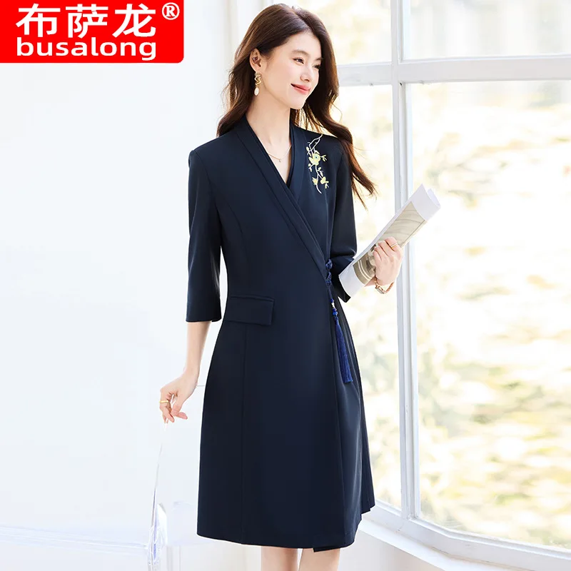 Black New Chinese Style Embroidered Dress for Women Spring and Autumn Health Center Technician Reception Workwear Three-quarter