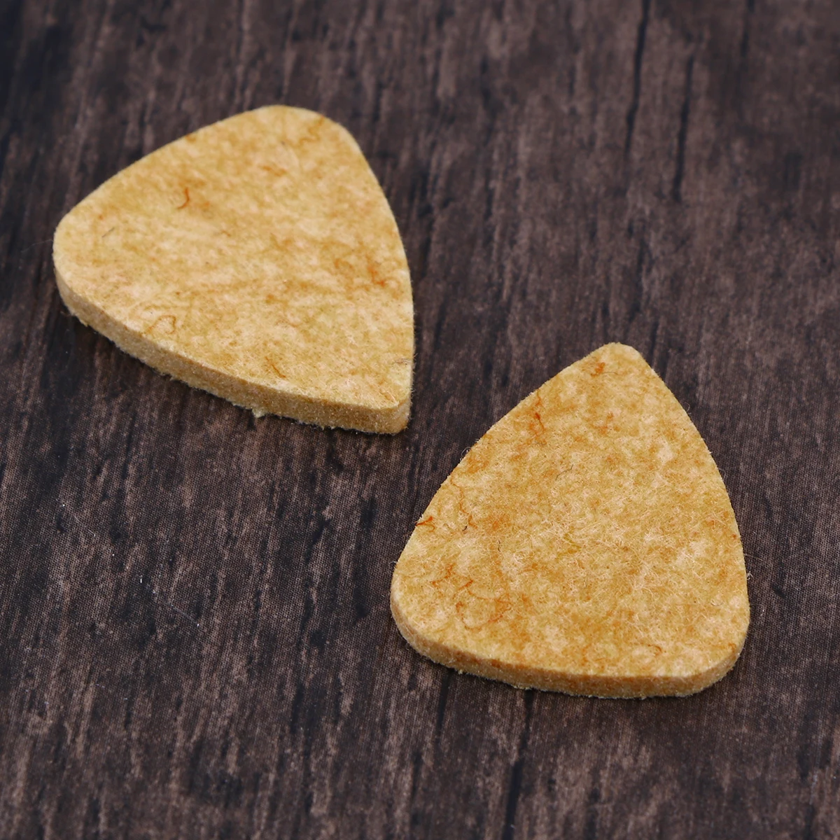 

10pcs Wool Felt Picks For Ukulele Smooth Non-Slip Plectrums Mellow Sound Comfortable Use Low Instruments Orange