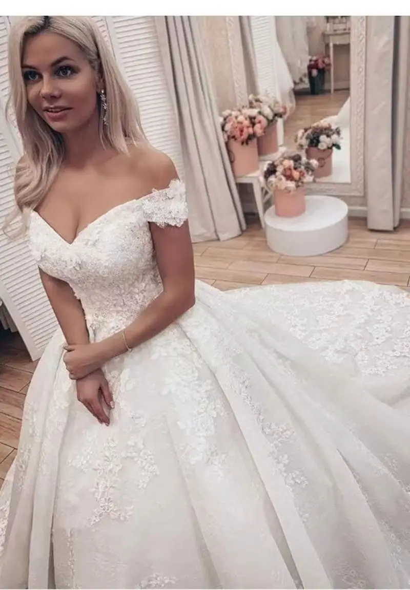 Vestidos de casamento com renda fora do ombro para mulheres, flores 3D, trem da corte, vestidos de noiva, cristal luxuoso, 2024