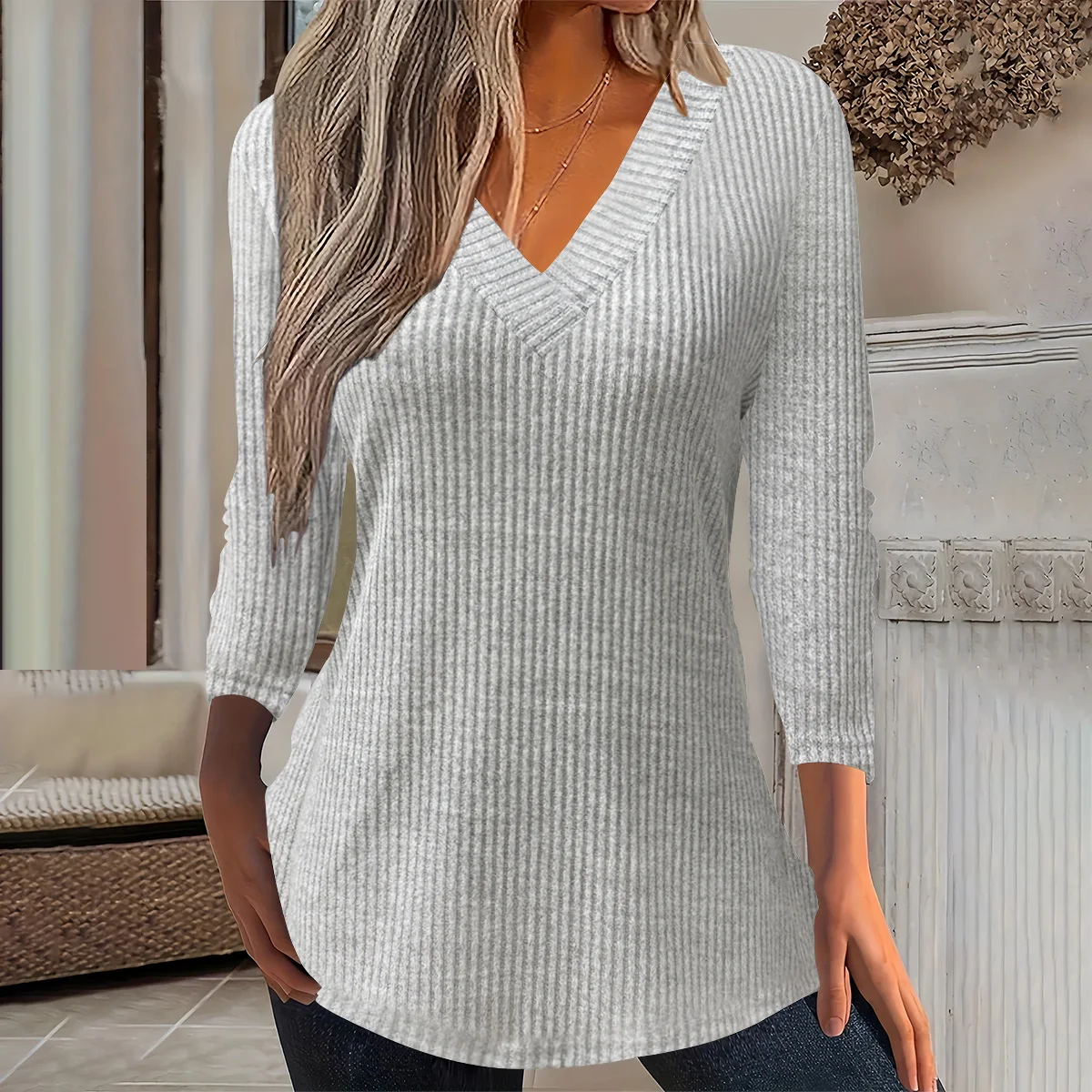 

2026 Европейские и американские модные женские осенне-зимние футболки с v-образным вырезом в полоску Pit