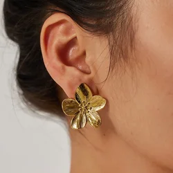 French Vintage Gold Color Flower Stud Earrings Fashion Alloy Earrings For Women Trendy Luxury Party Jewelry