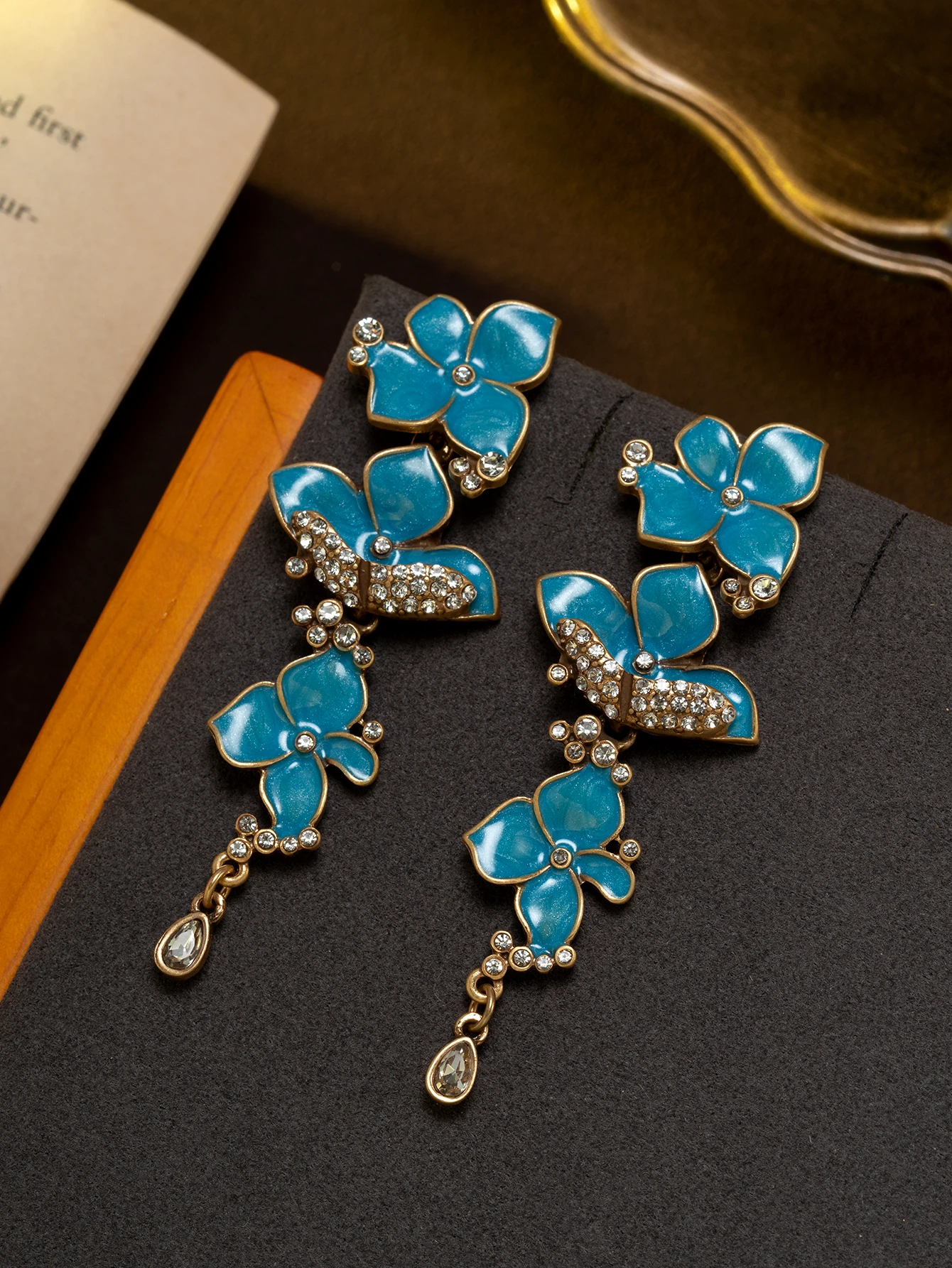 A Pair of Vintage Lake Blue Enamel Flower-Shaped Earrings with Diamonds, Multi-Layered Floral Design, Long Tassel Earrings, Suitable for Daily Wear, Parties, Festivals, Women's Accessories, and Gift-Giving