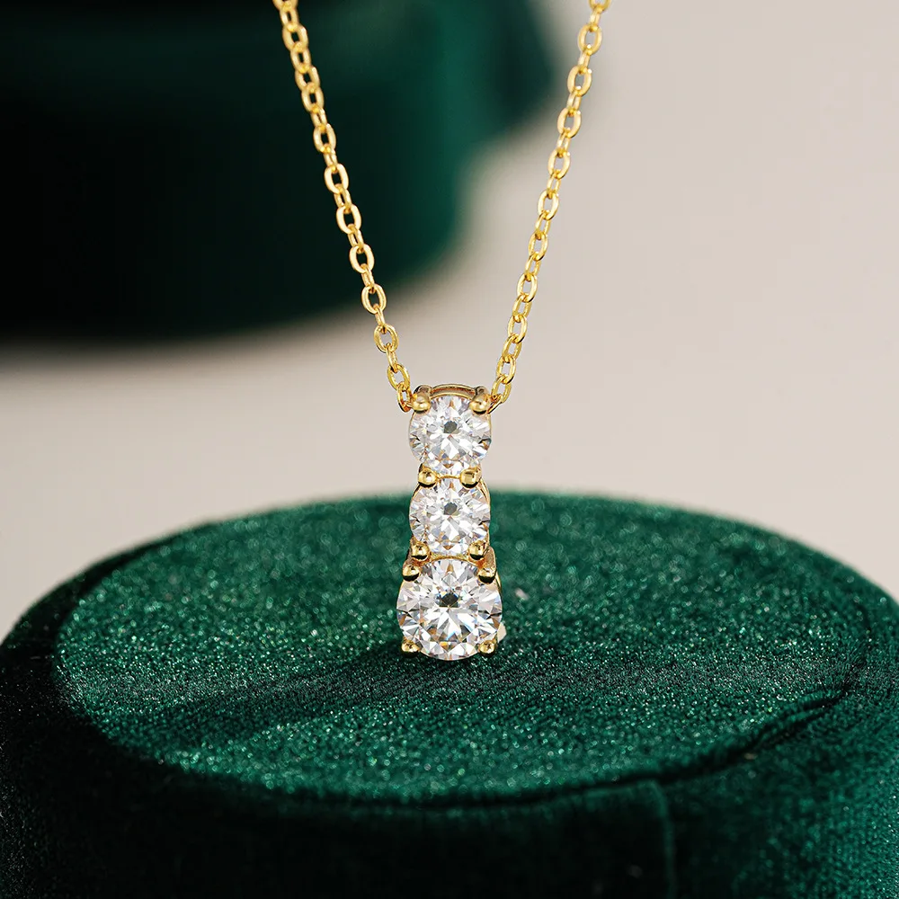 

Luxury 100% Real 18k Gold 2 karat Moissanite Diamond Pendant Women's Necklace D Color Moissanite Clavicle Chain