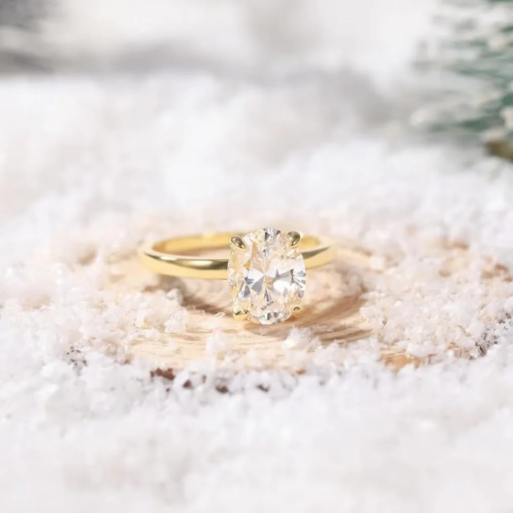 Women's 925 Silver Oval Solitaire CZ Wedding Ring
