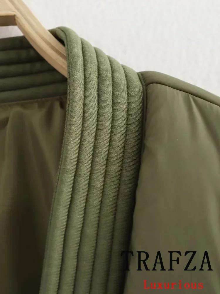 TRAFZA Casual Vintage Green Solid Women Oversized Jackets V-Neck Pockets Button Thick Coats New Fashion 2024 Autumn Winter Coats