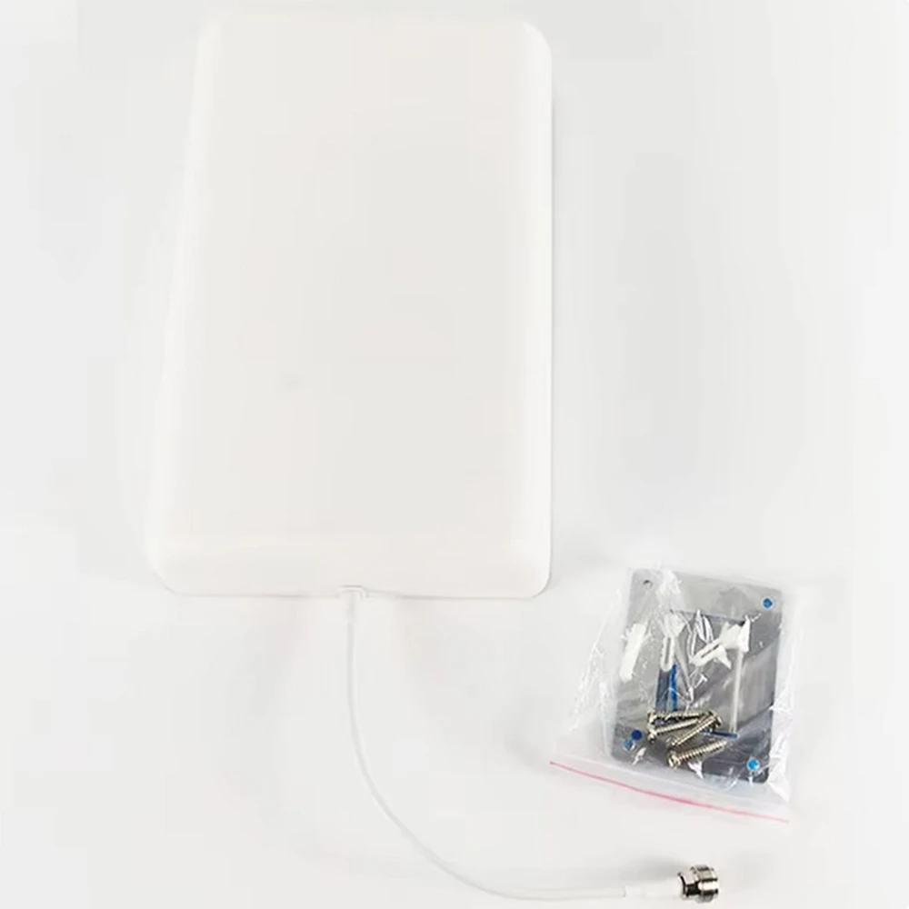 

Indoor Directional Antenna,N-type Connector,698-3800MHz,Compatible with 3G/5G LTE,Preferred for UK and EU Wall Mount