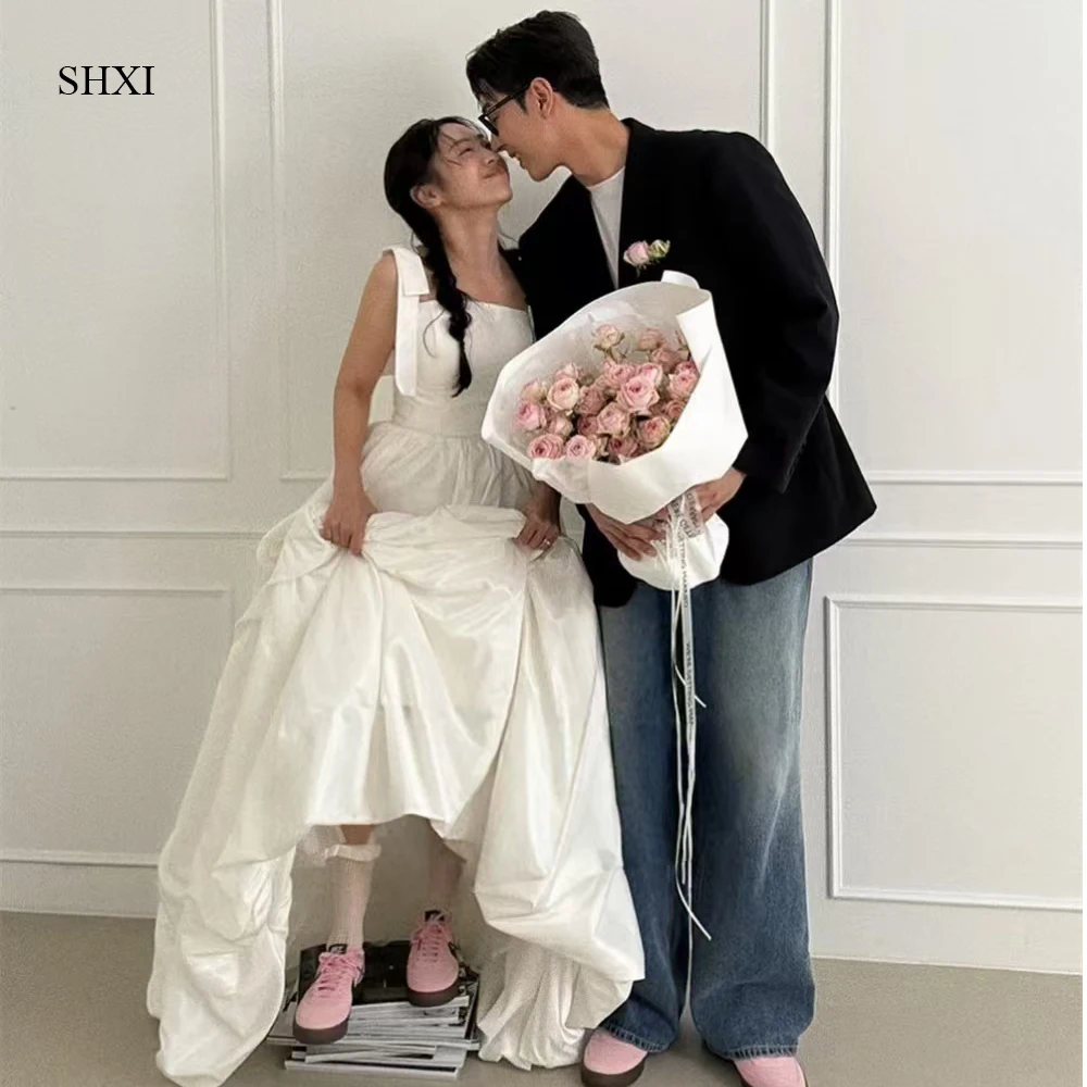 

SHXI Playful Fresh Strappy Wedding Dress Satin Asymmetrical Skirt Relaxed Fit Unique Wedding Photo Shoot Bride Gown Customized