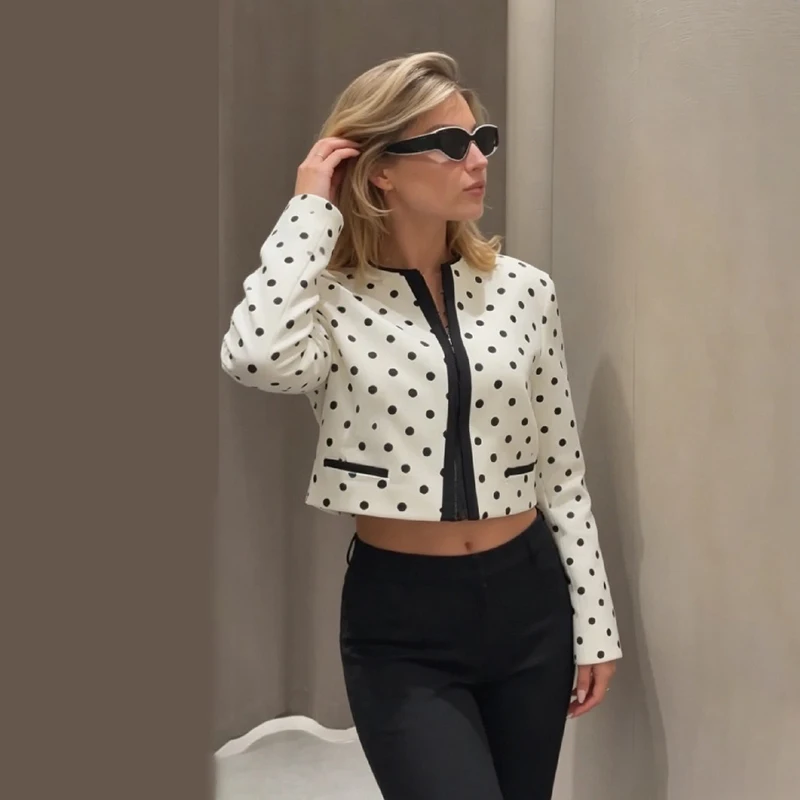 Women's Polka Dot Cropped Jacket Elegant Round Neck Full Sleeve Hidden Single Breasted Slim Coat 2026 New Autumn Lady Outwear