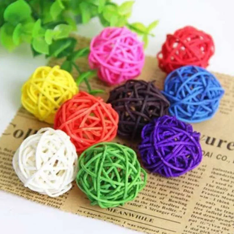 10pcs Parrot Chewing Toy Ball Primary Color Pet Bird Training Interactive Toy Bird Cage Decoration Bird Supplies