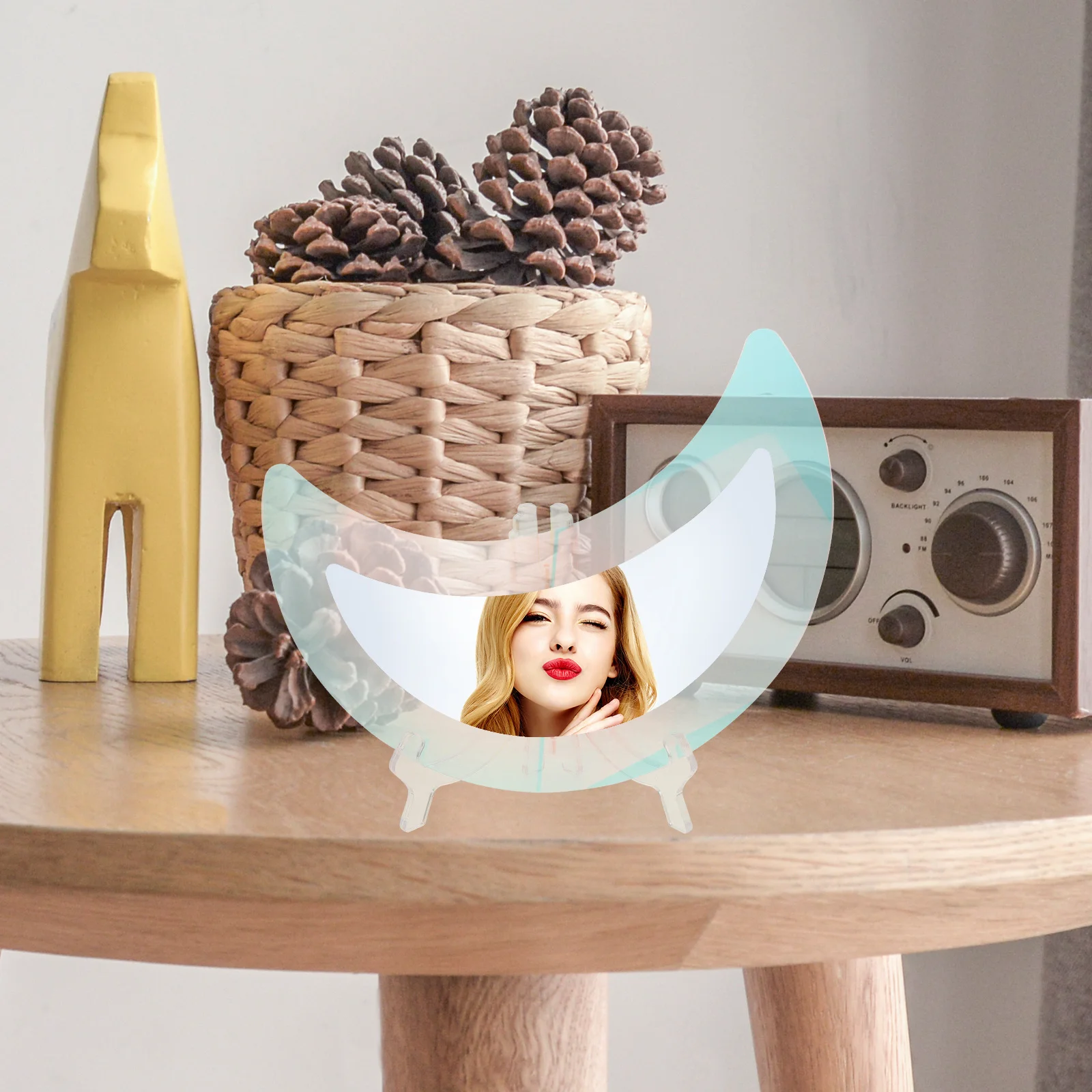 

Stylish Acrylic Moon Mirror Easy to Maintain Wipe Clean Delicate Design for Vanity Desk Tabletop Decorative Use
